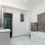 Ultracentral Spacious 4br *