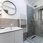 Ultracentral Spacious 4br * 布加勒斯特