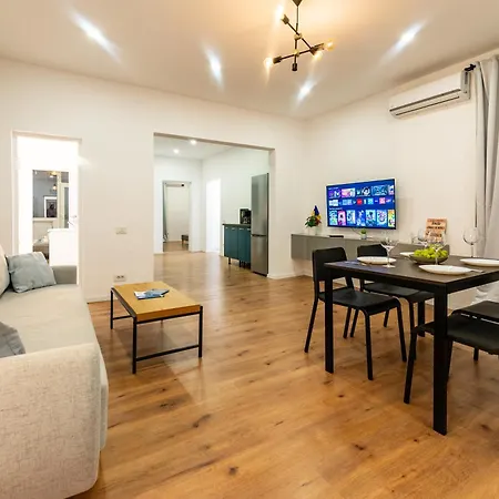 Daire Ultracentral Spacious 4br