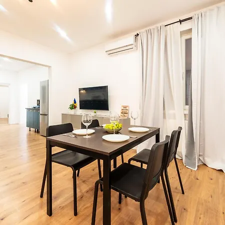 Ultracentral Spacious 4br Apartamento *