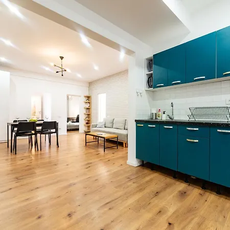 Daire Ultracentral Spacious 4br *