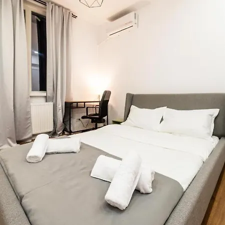 Apartament Ultracentral Spacious 4br