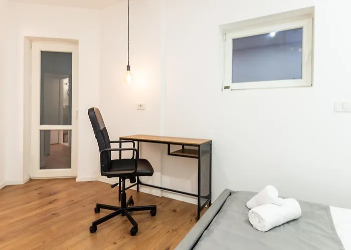 Ultracentral Spacious 4br Apartman Bukarest