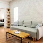 Ultracentral Spacious 4br *