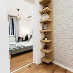 Apartment Ultracentral Spacious 4br Bucharest