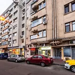 Ultracentral Spacious 4br Apartment Bucharest