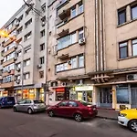 Apartment Ultracentral Spacious 4br Bucharest