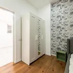 Apartment Ultracentral Spacious 4br Bucharest