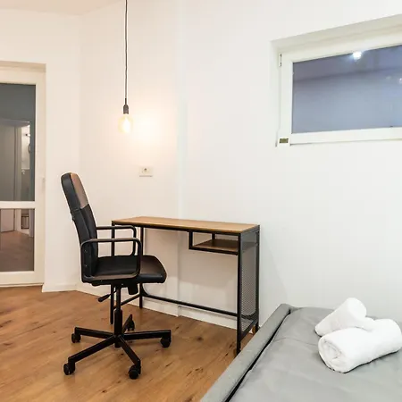 Ultracentral Spacious 4br Apartment Bukarest