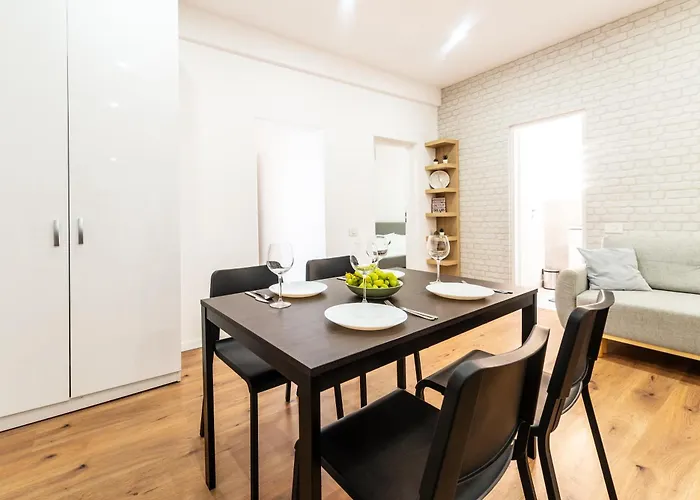 Ultracentral Spacious 4br Bukarest