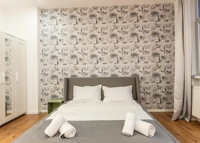 Ultracentral Spacious 4br * Bukarest