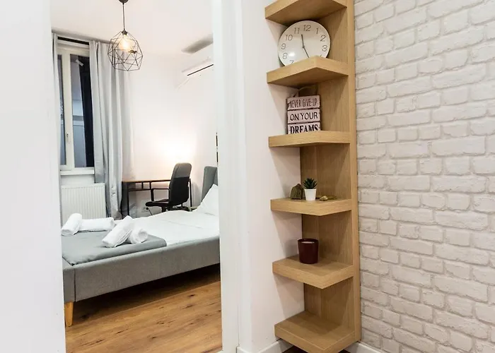 Apartment Ultracentral Spacious 4br Bukarest
